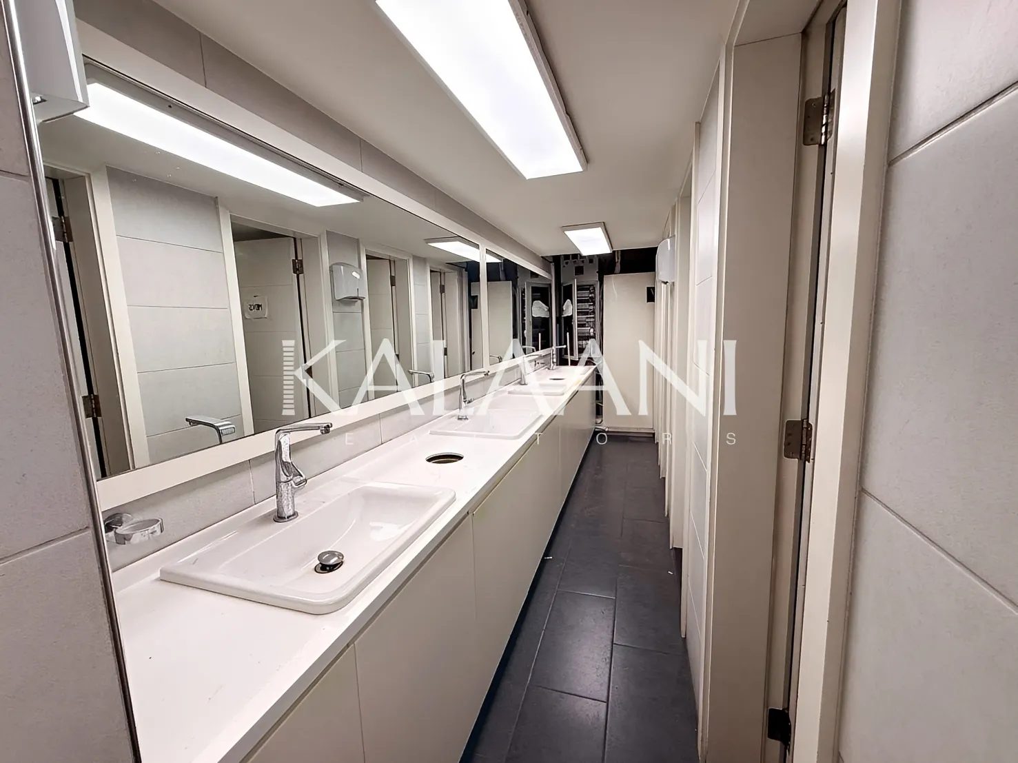 Office for sale in Dbayeh, Lebanon