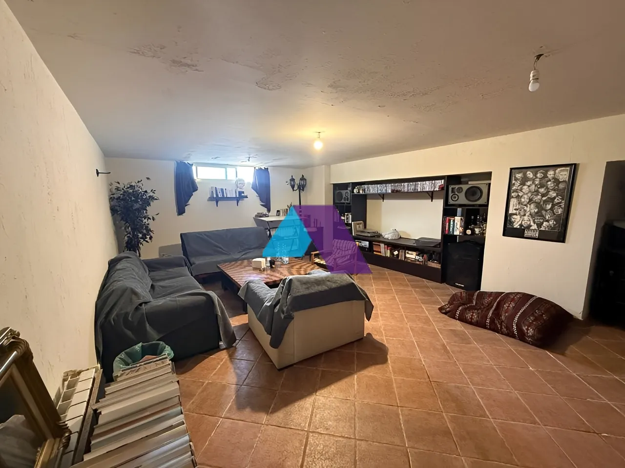 Villa for Sale in Ajaltoun