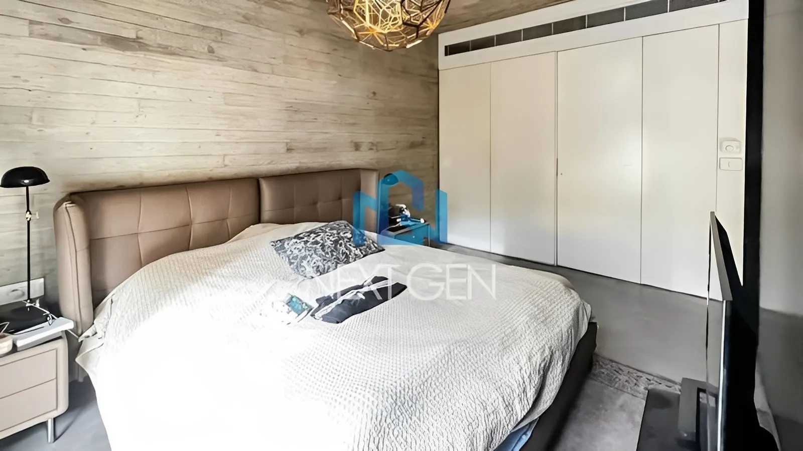 Duplex for Sale in Charles Malek