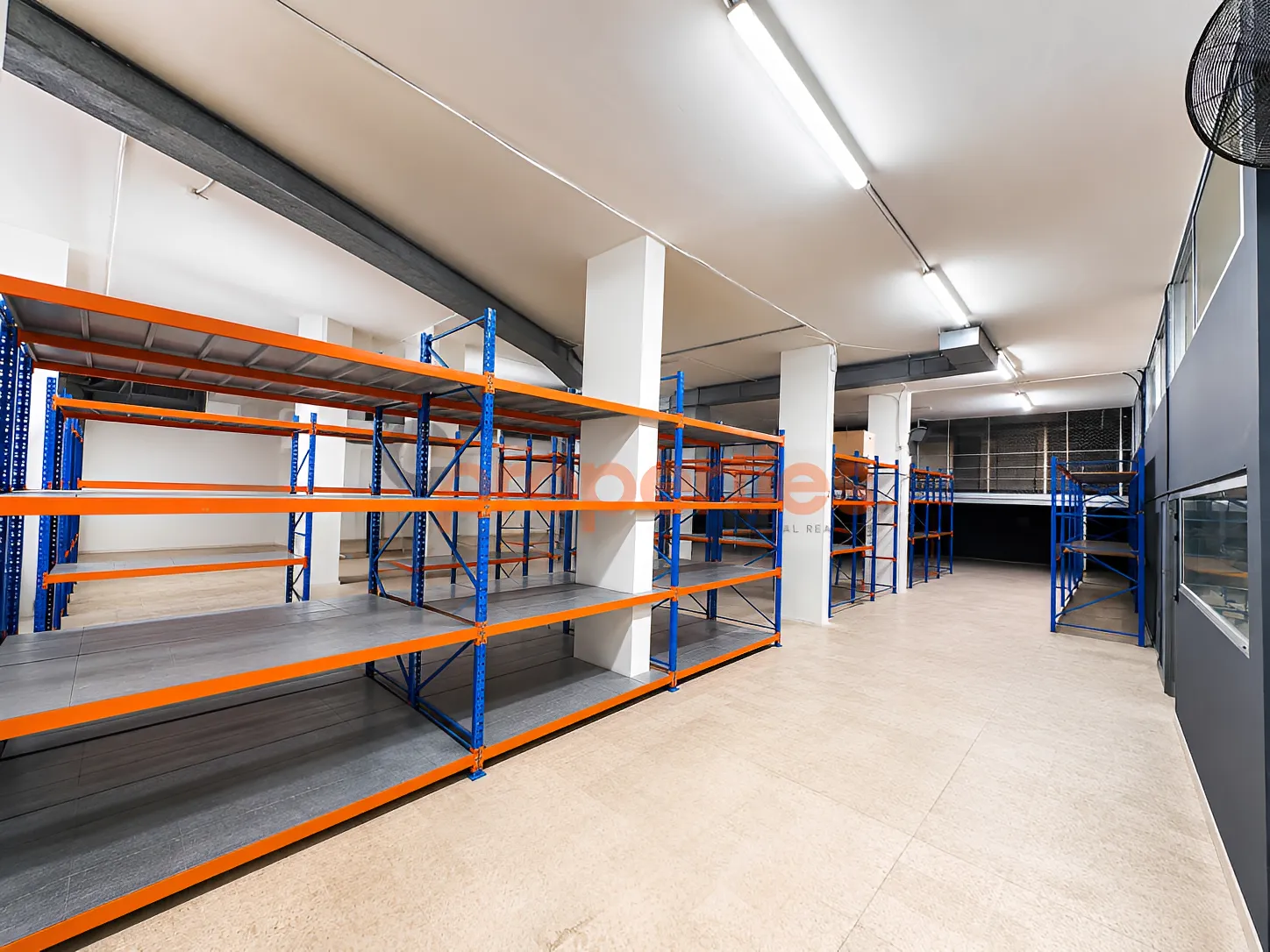 Warehouse for Sale in Hazmieh