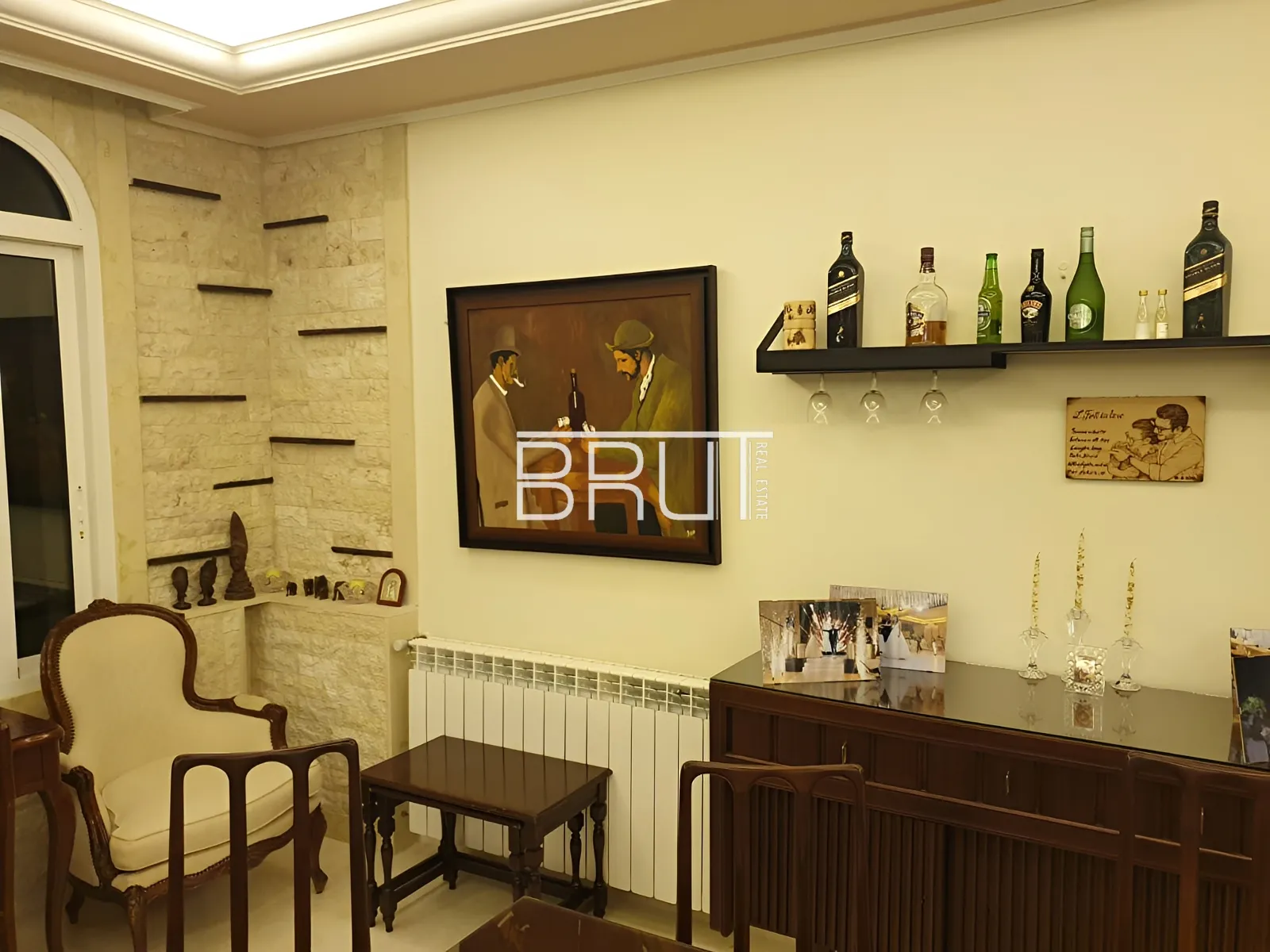 Apartment for Sale in Ballouneh