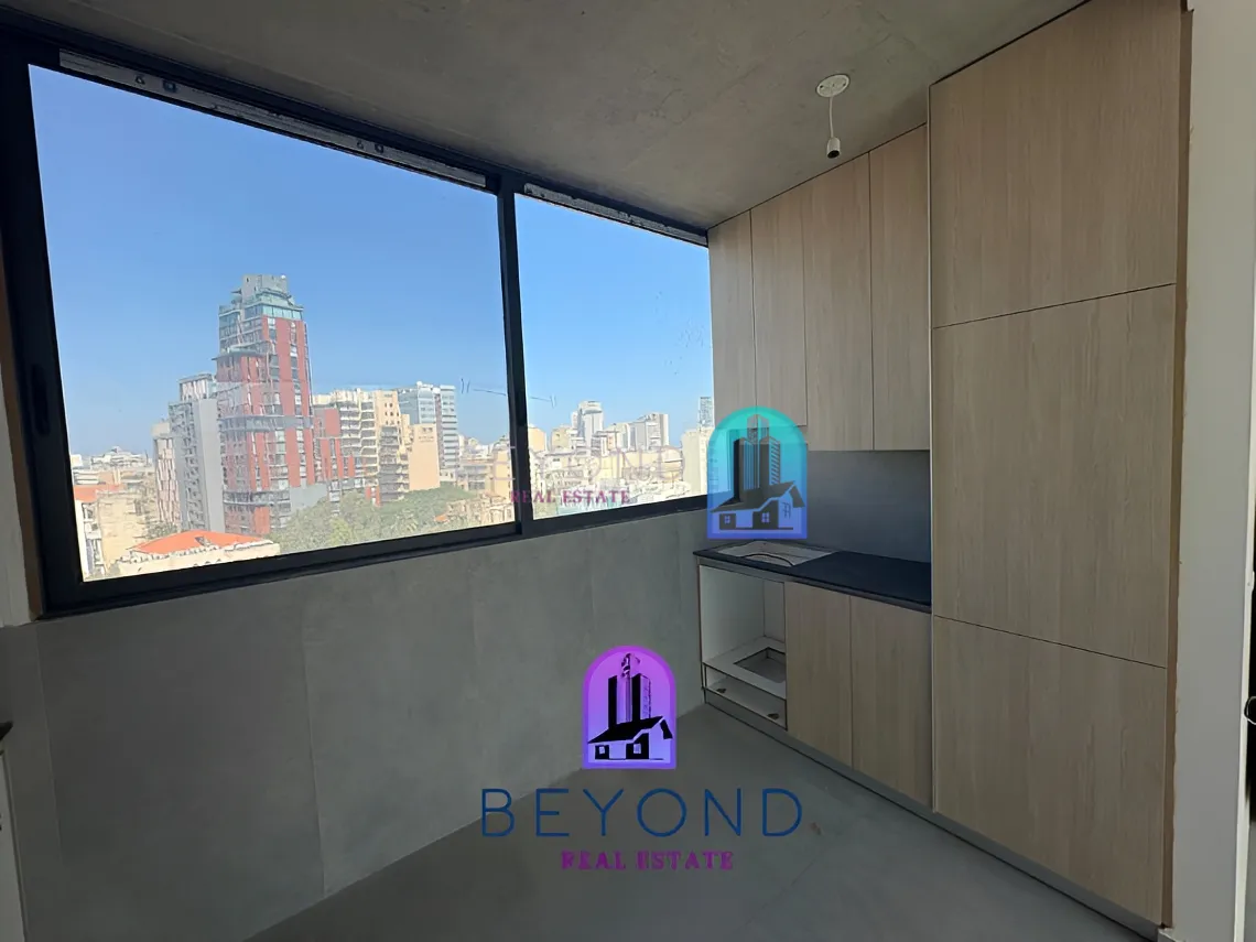 Apartment for sale in Spears, Bayrut, Lebanon - 2 bed, 3 bath