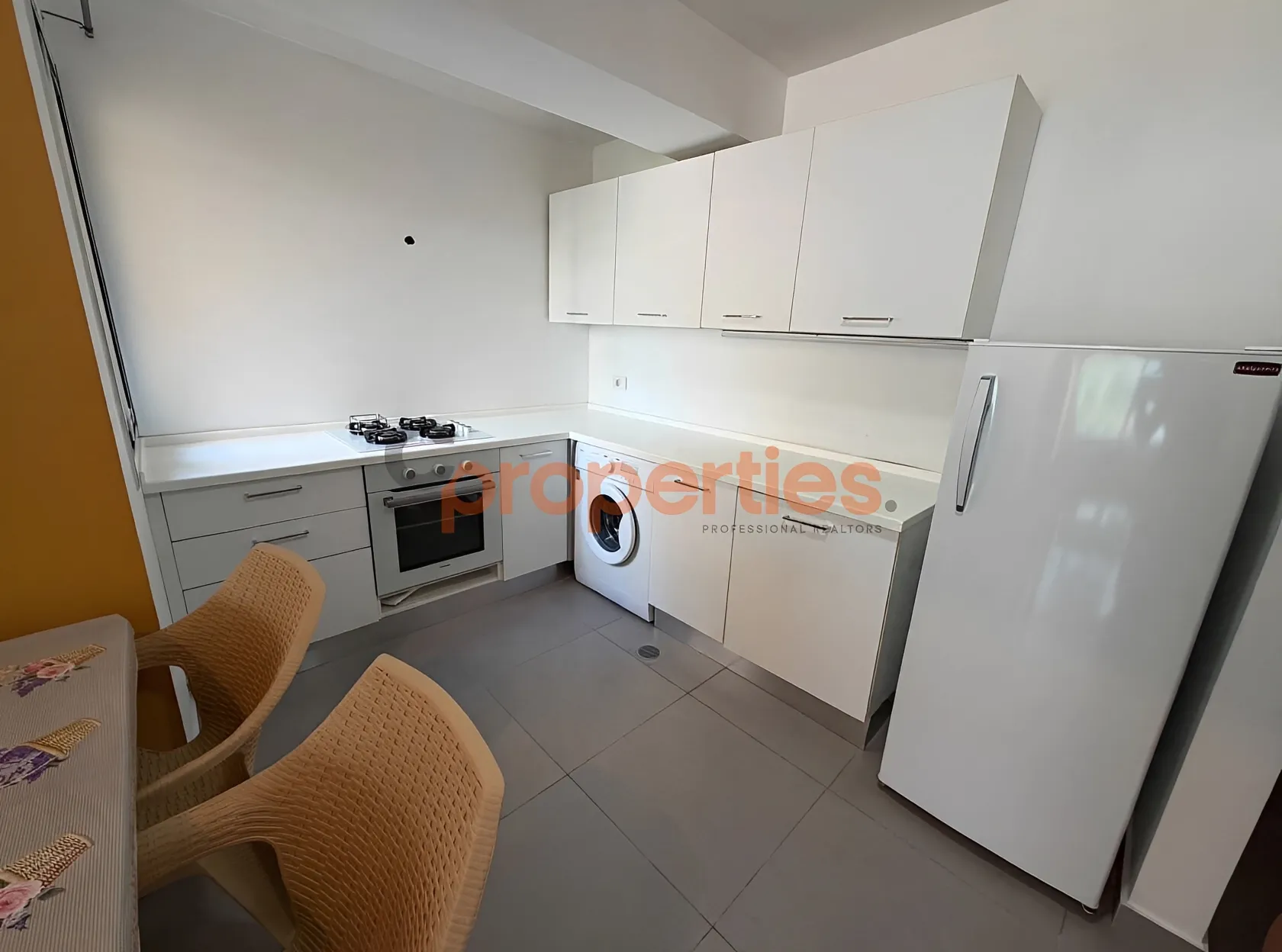Studio for Rent in Fidar