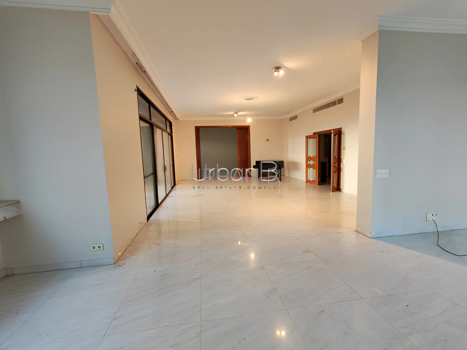 Apartment for rent in Sioufi, beirut, lebanon - 4 bed, 4.5 bath