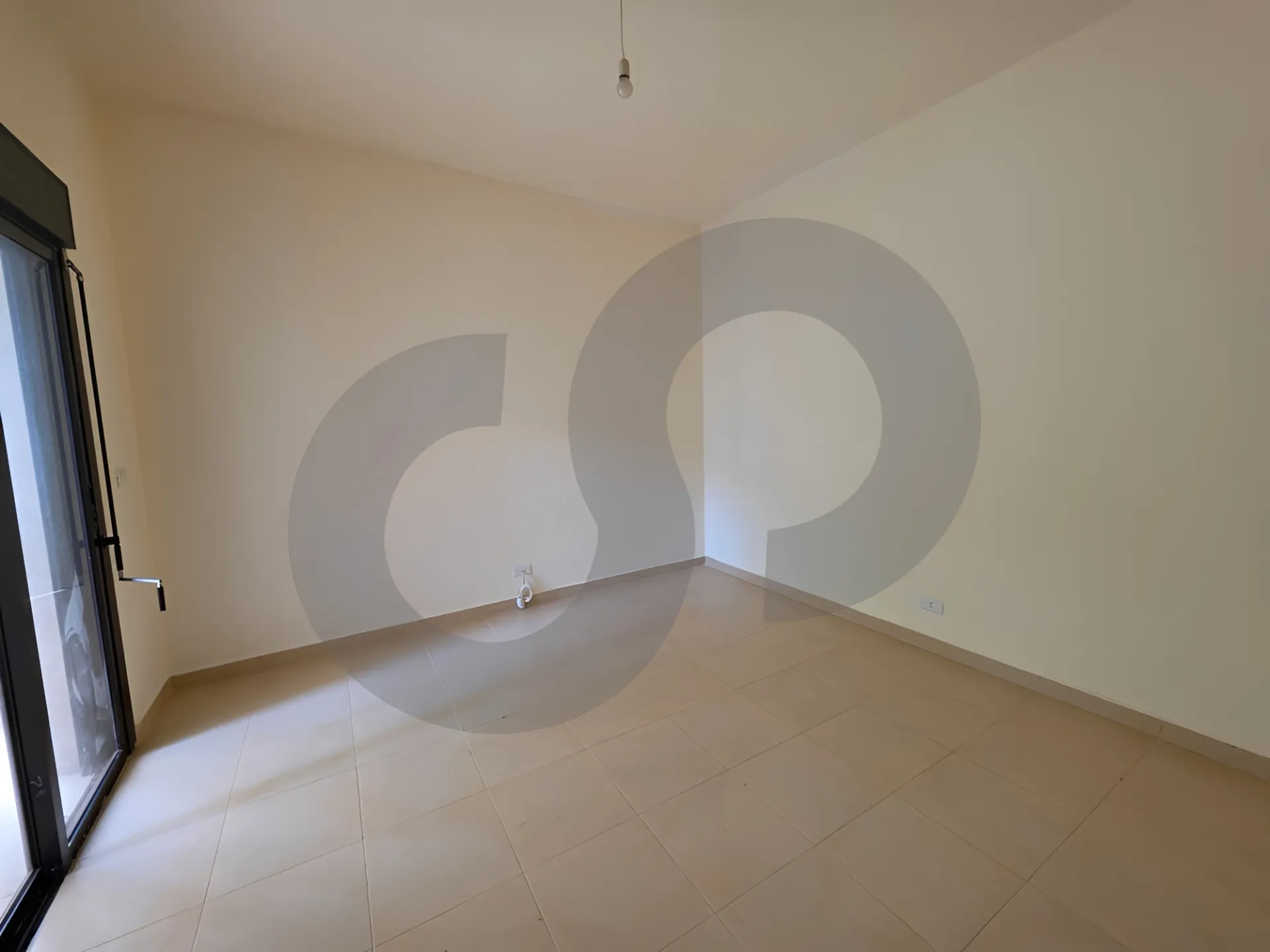 Apartment for Sale in Blat - 3 bed, 2 bath