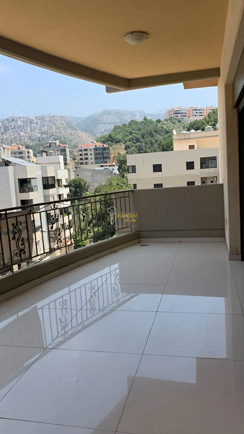 Apartment for sale in Antelias, Lebanon - 4 bed, 4 bath