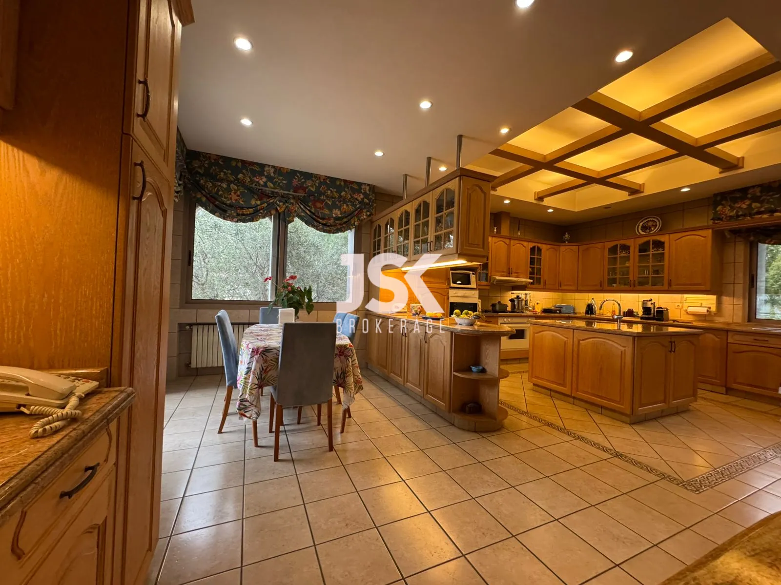 Villa for Sale in Montiverdi