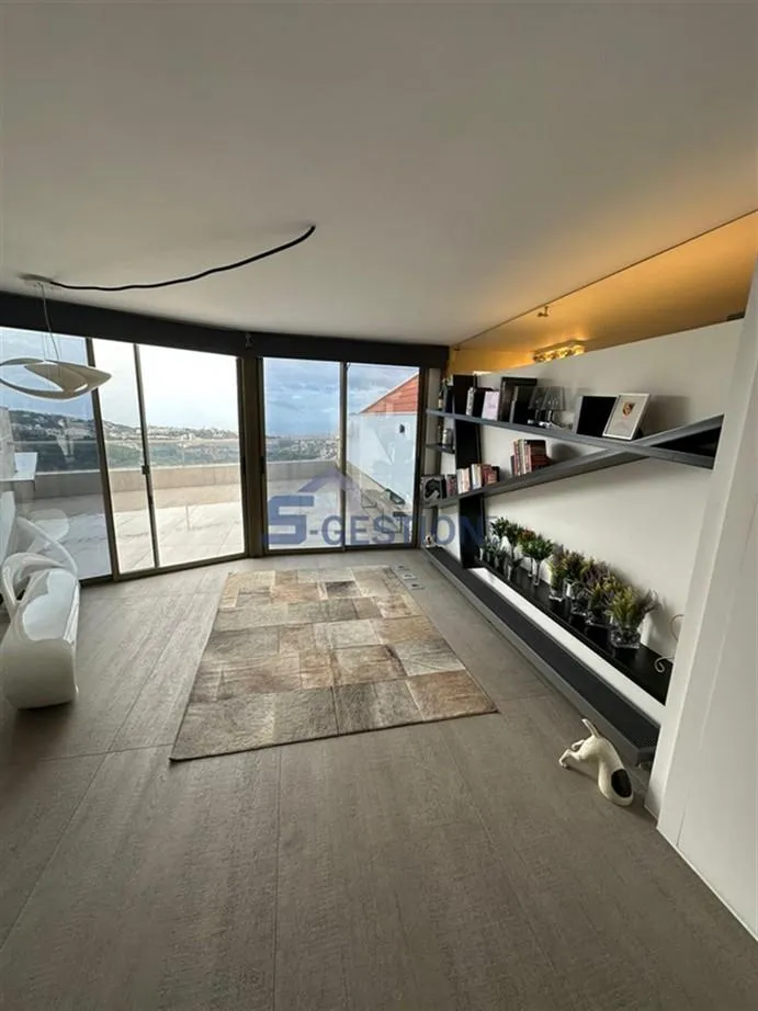 Duplex for Sale in Montiverdi