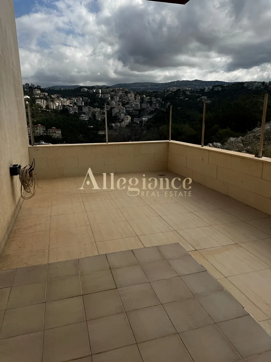 Apartment for sale in Zouq El Kharab