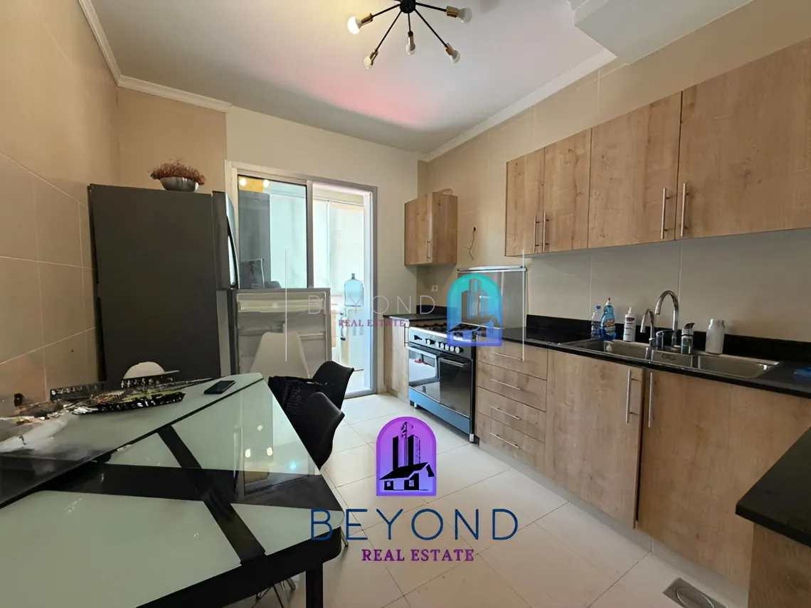 Apartment for rent in Ras Al Naba'a, Beirut, Lebanon - 4 bed, 4 bath