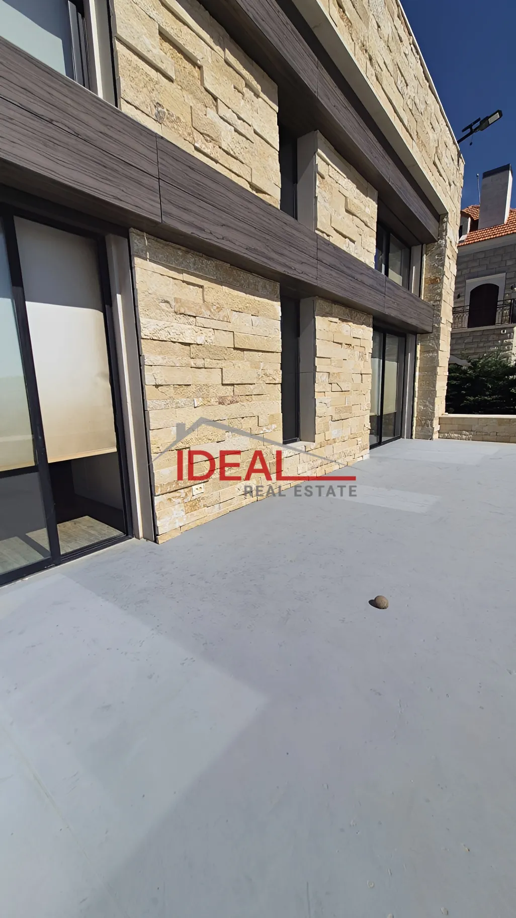 Villa for sale in Faqra