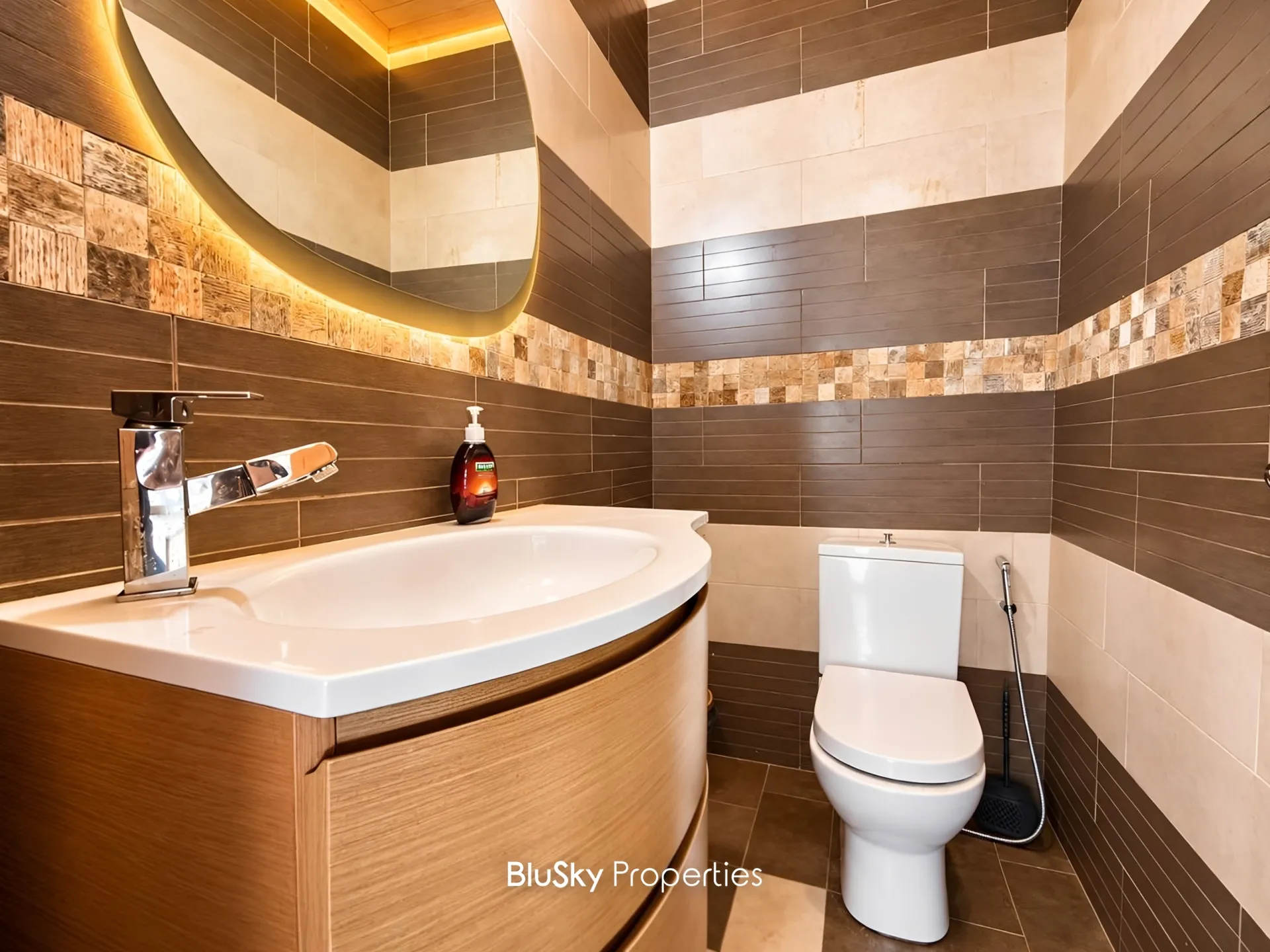 House for rent in Adma w dafnah