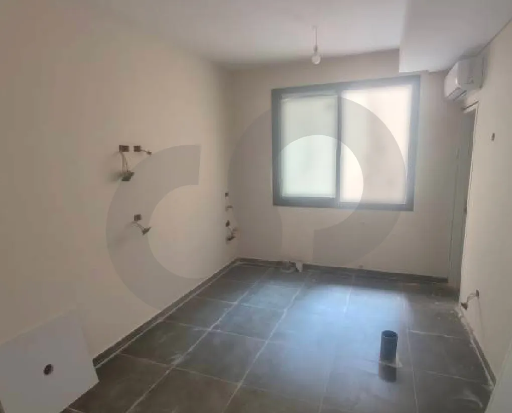 Building for Rent in Manara