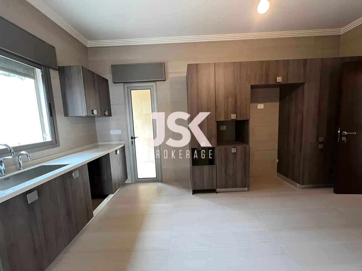 Apartment for Sale in Adma w Dafnah, Lebanon - 3 bed, 5 bath