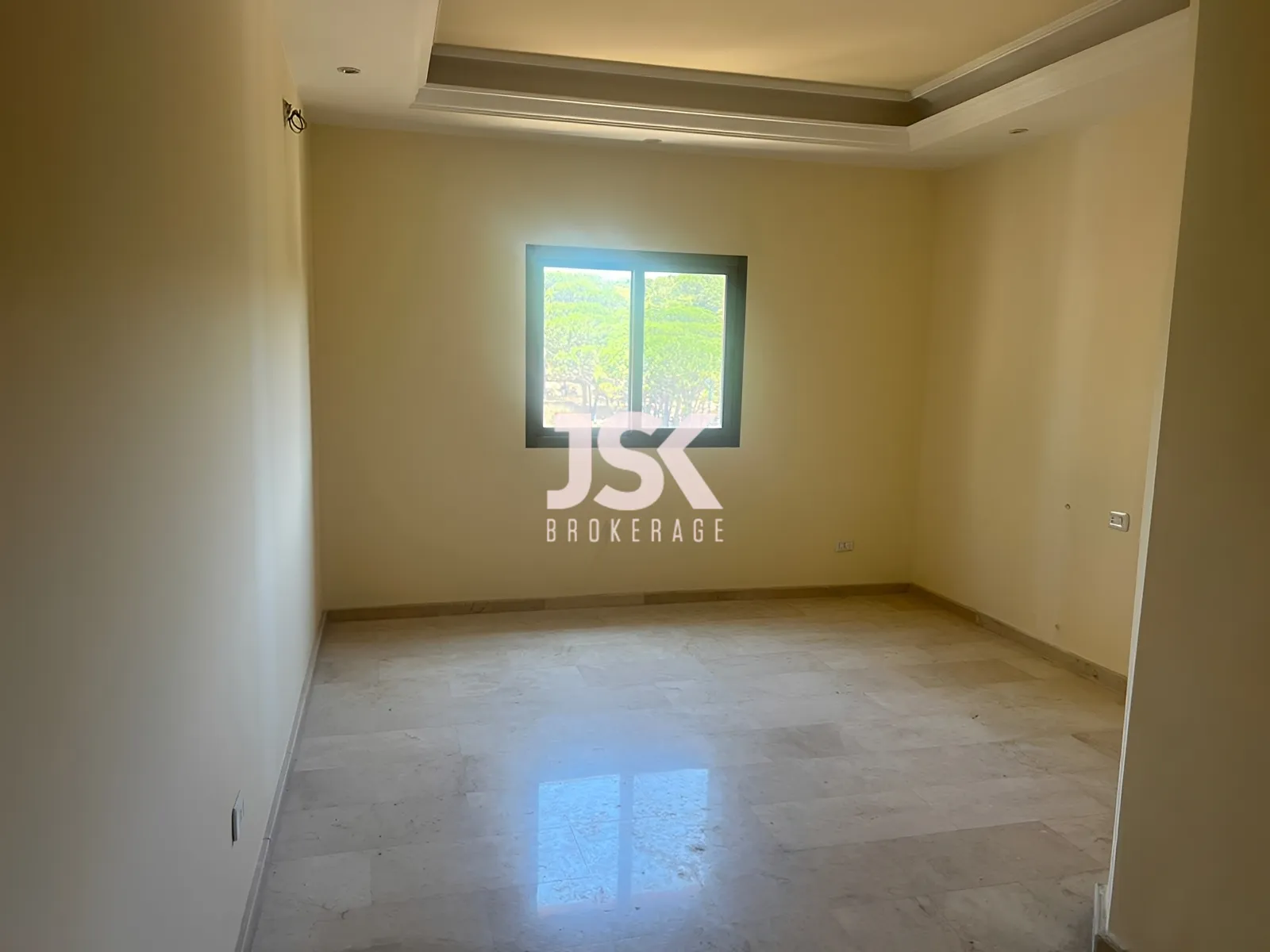 Apartment for Sale in Aley - 3 bed, 3 bath