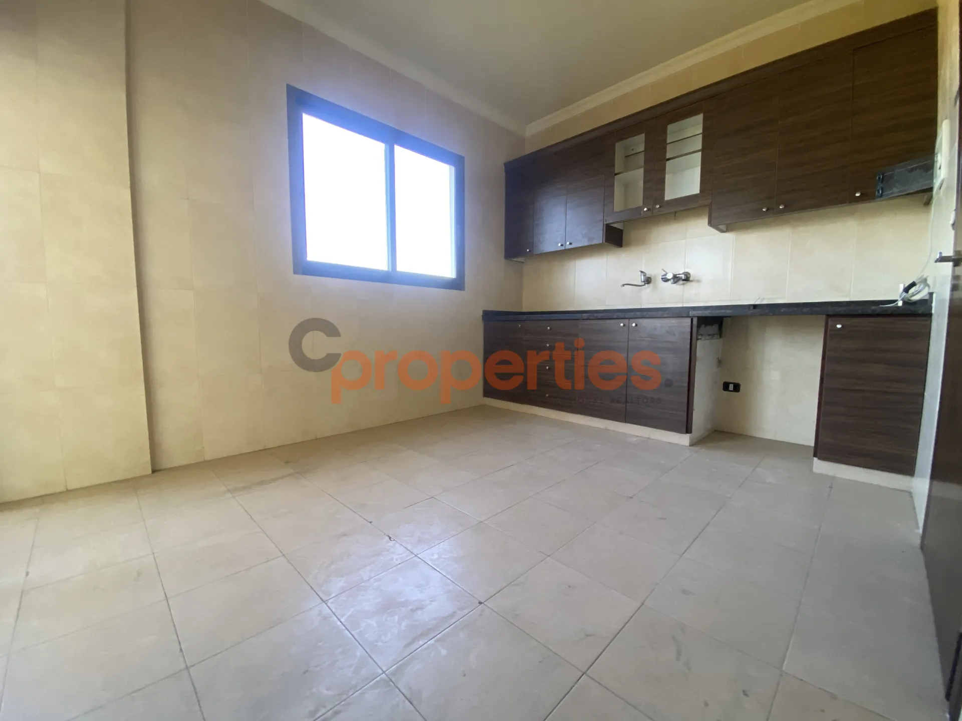 Apartment for Sale in Biaqout