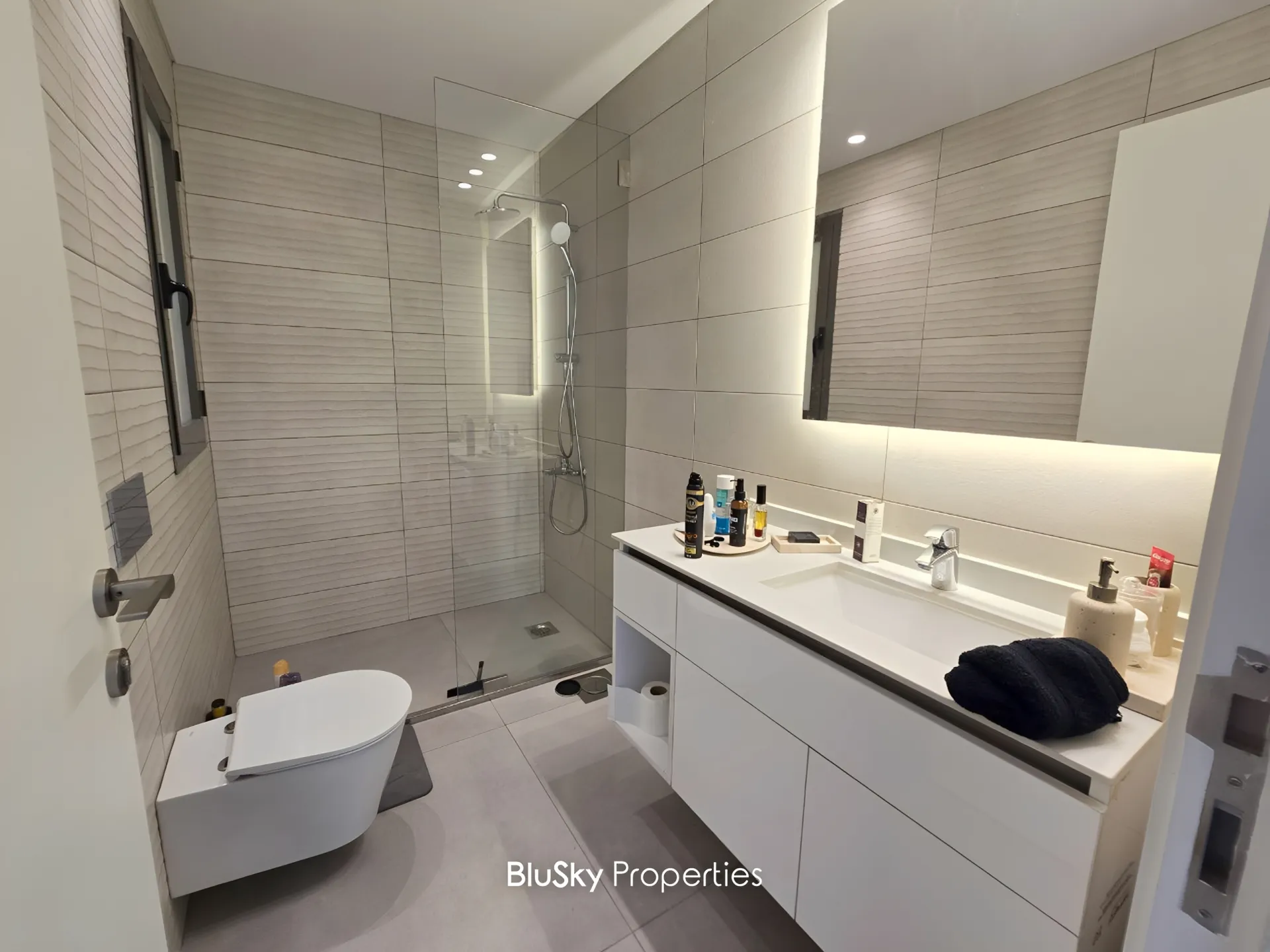 Apartment for rent in Sin El Fil