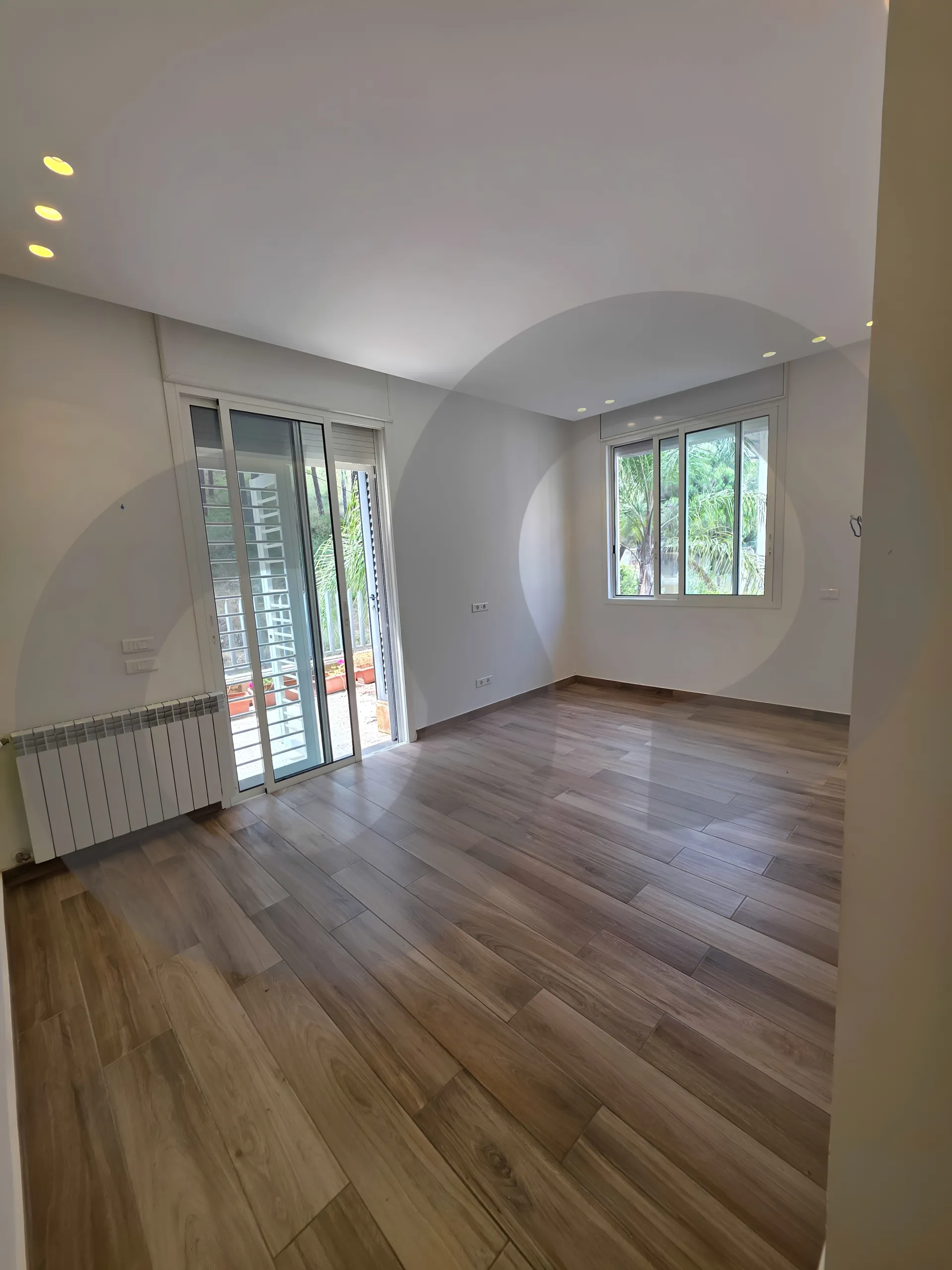 Apartment for Sale in Broummana - 3 bed, 3 bath