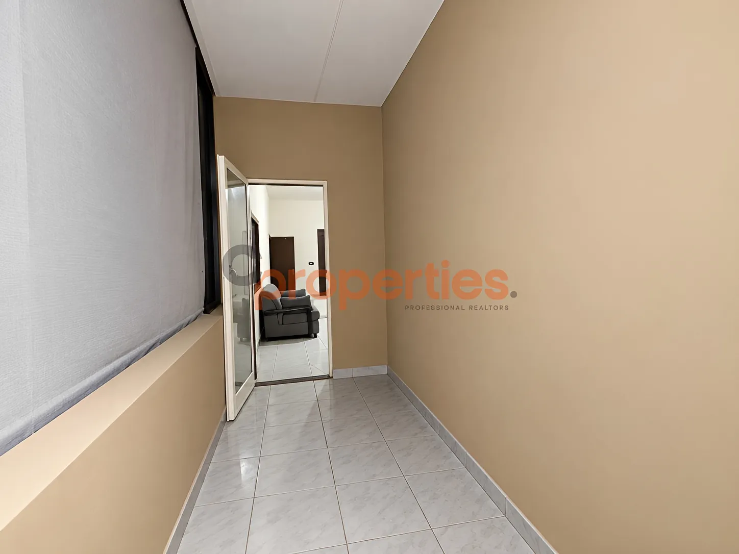 Studio for Rent in Aamchit
