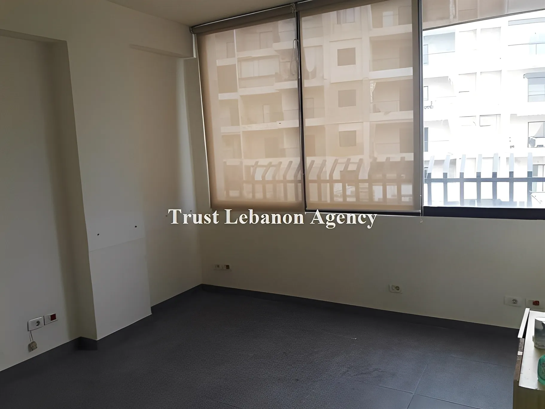 Office for rent in Metn, Mansourieh
