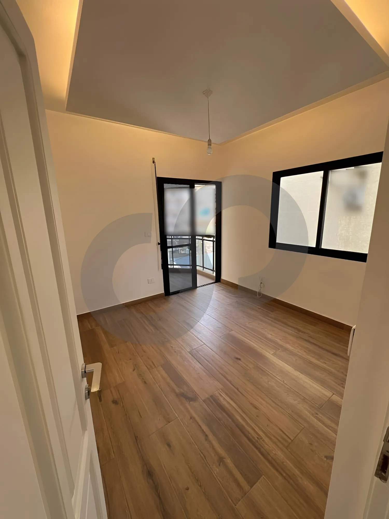 Apartment for Rent in Sakiet El Janzeer