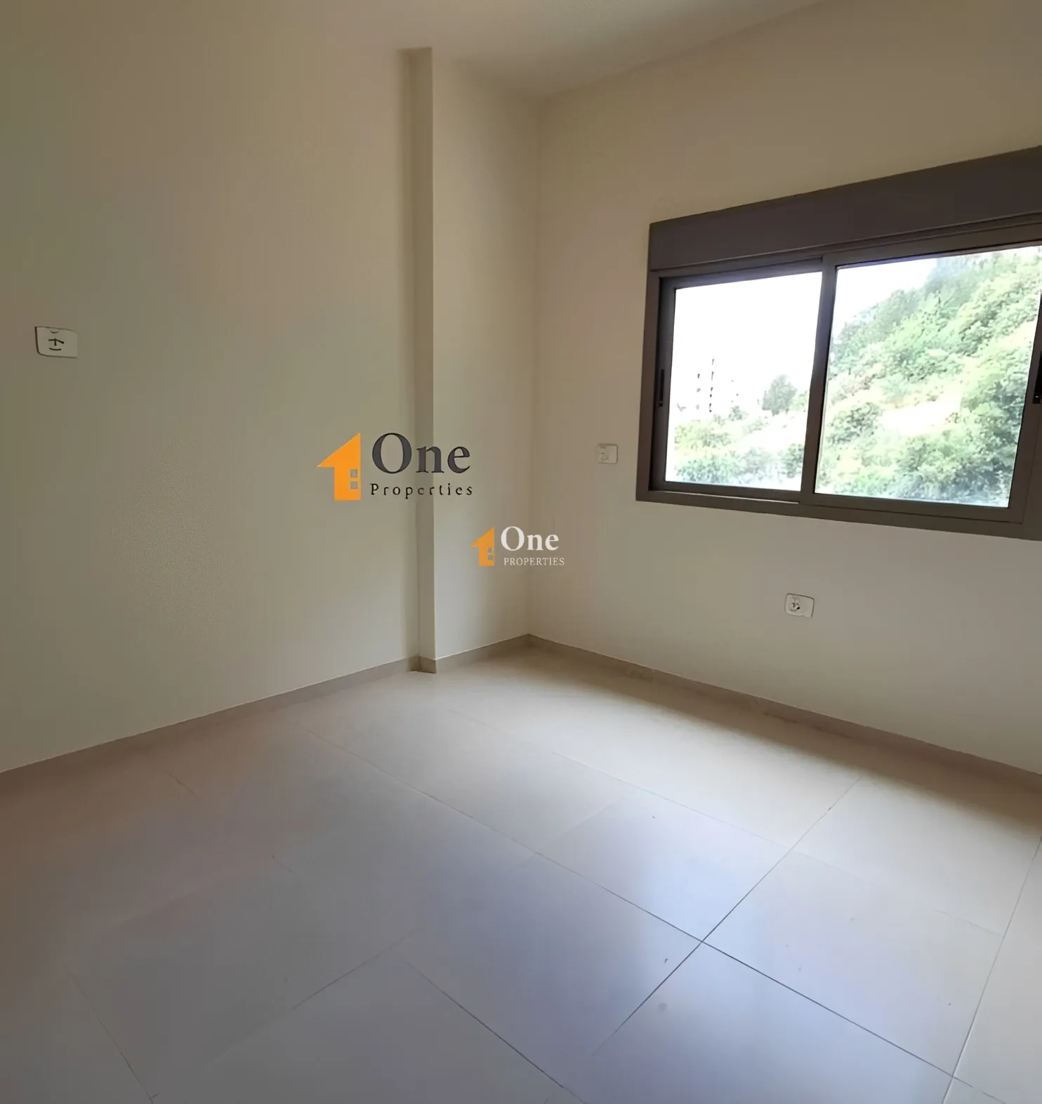 Apartment for sale in Adma w Dafnah, Lebanon - 3 bed, 4 bath