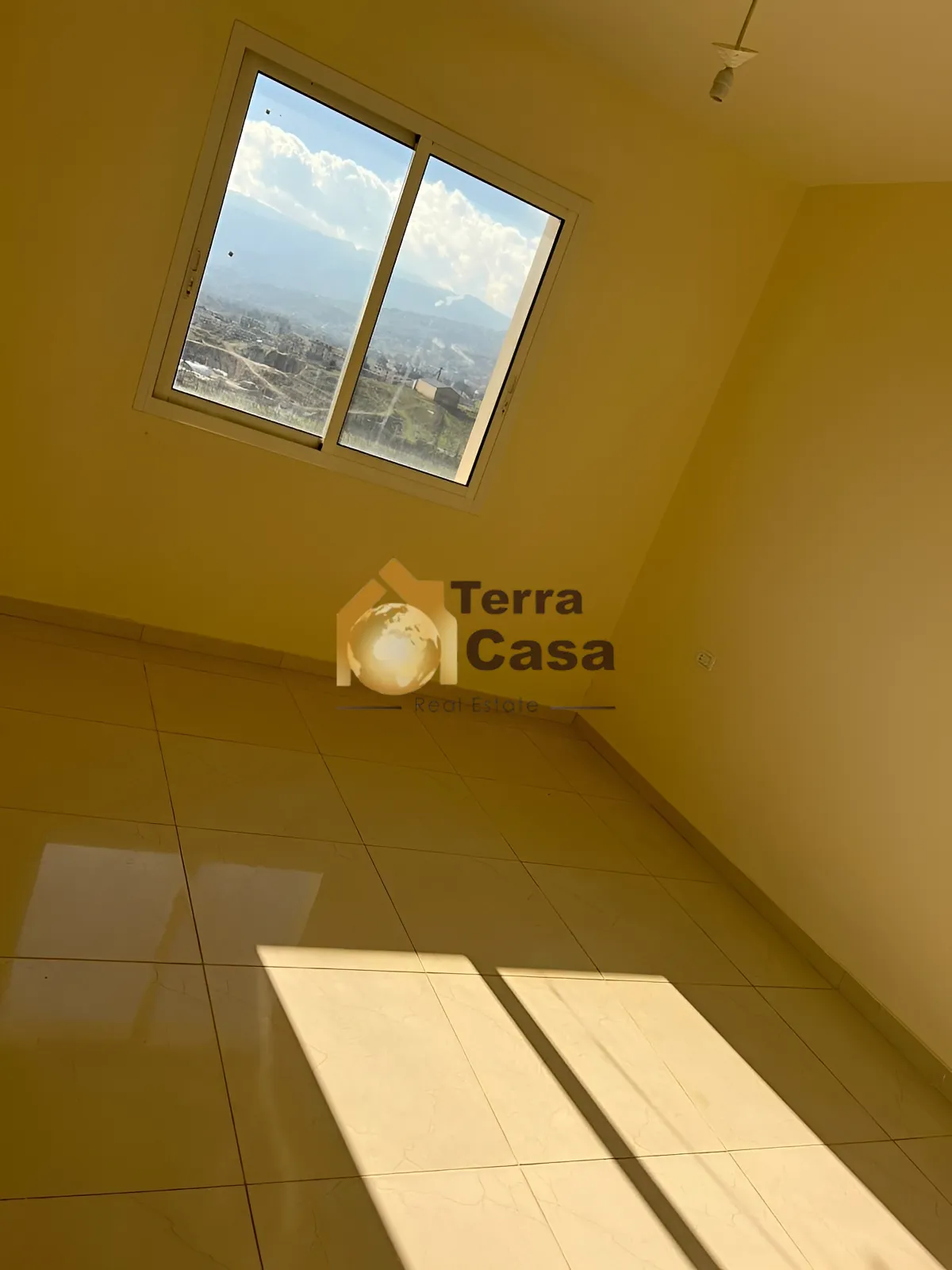 Apartment for Sale in Taalabaya For Sale With View - 3 bed, 3 bath