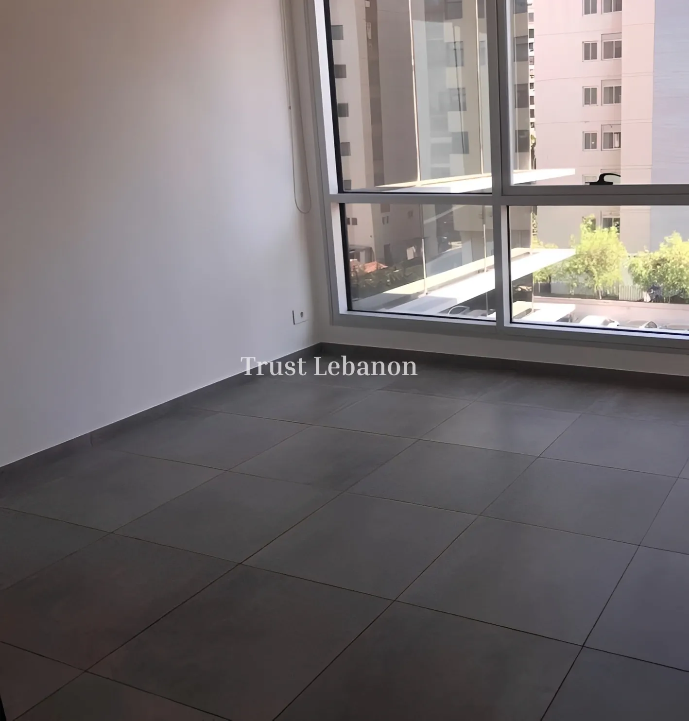 Office for rent in Horch Tabet, Lebanon