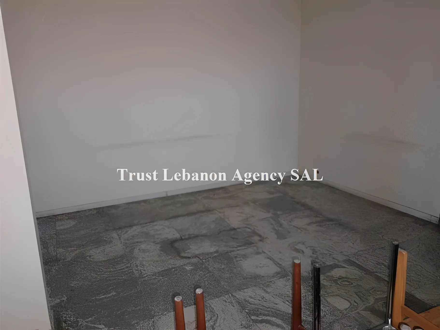 Office For Rent in Metn, Sin El Fil