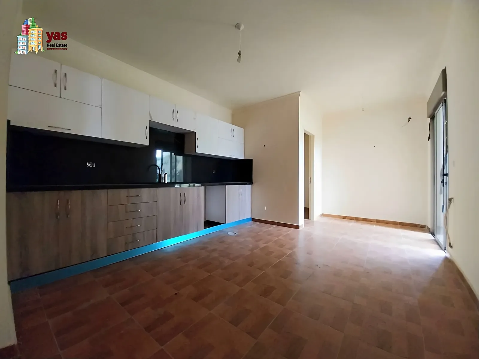 Apartment for Sale in Haret Sakhr