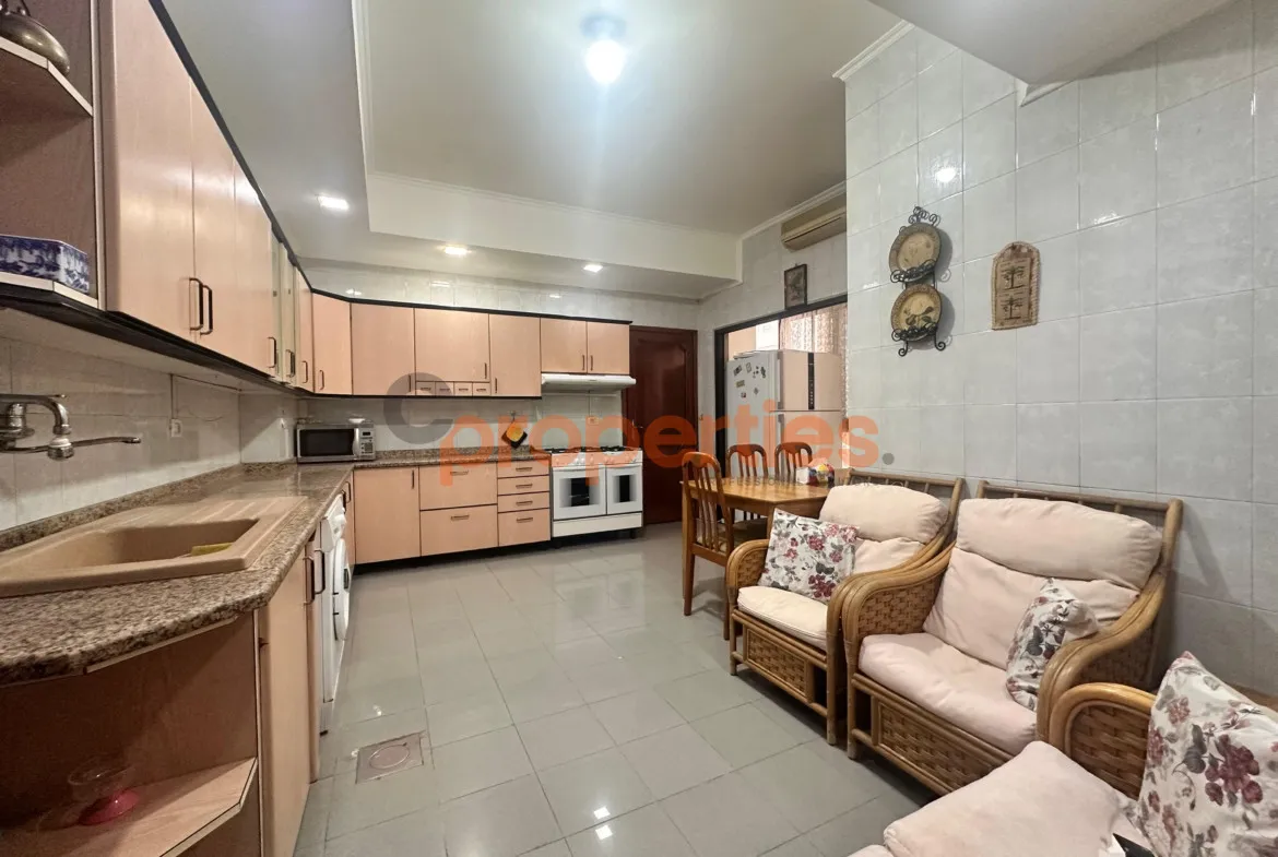 Apartment for Rent in Jnah