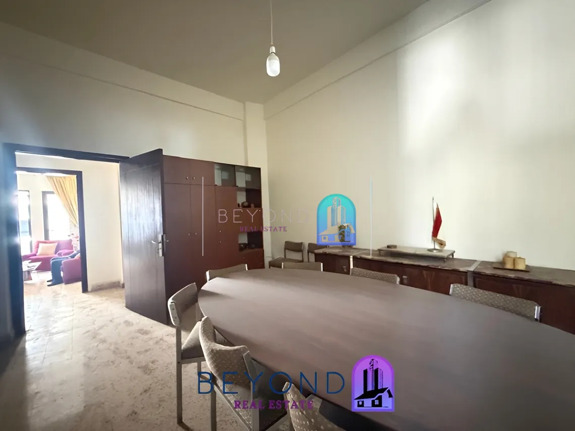 Apartment for rent in Hamra, Beirut, Lebanon - 2 bed, 2 bath