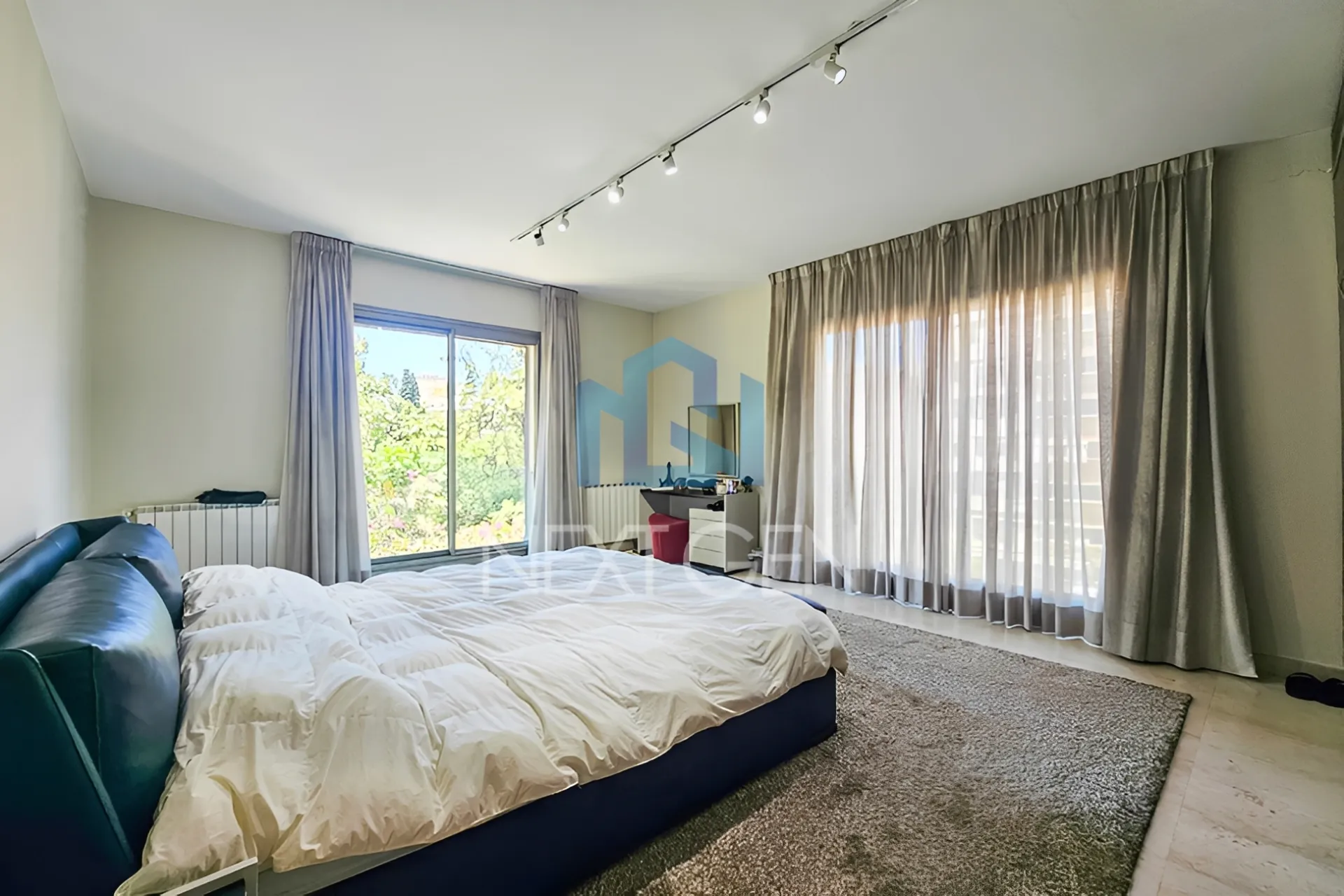 Apartment for rent in Clemenceau, Bayrut, Lebanon
