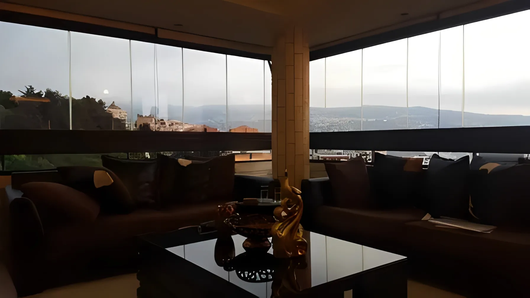 Apartment for Sale in Ballouneh