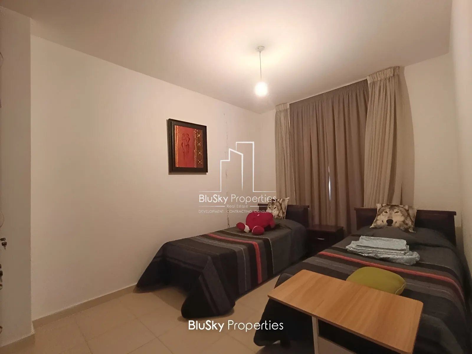 Apartment for Sale in Haret Sakher