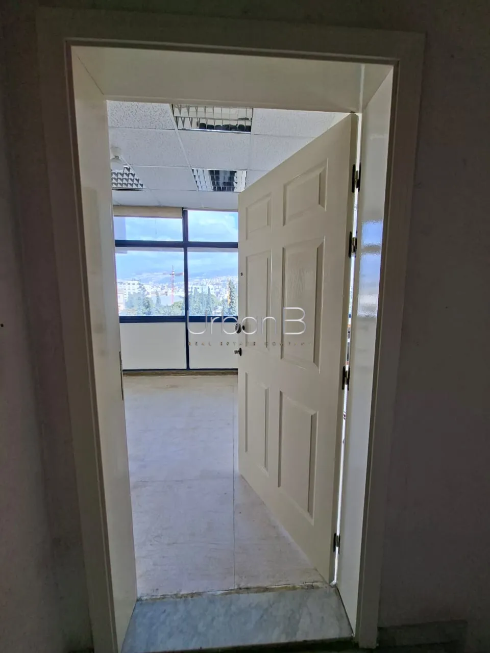Office for rent in Dekwaneh, lebanon