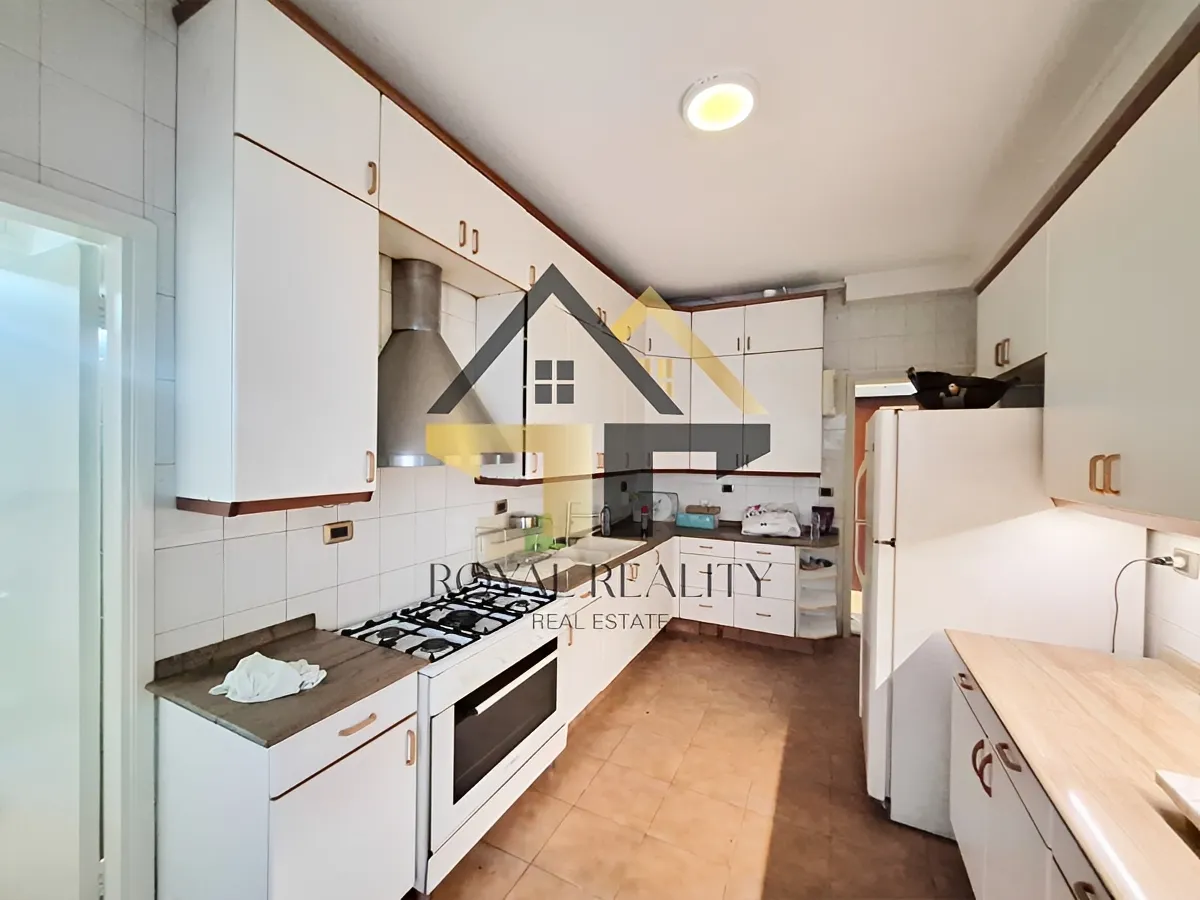 Apartment for rent in Hamra