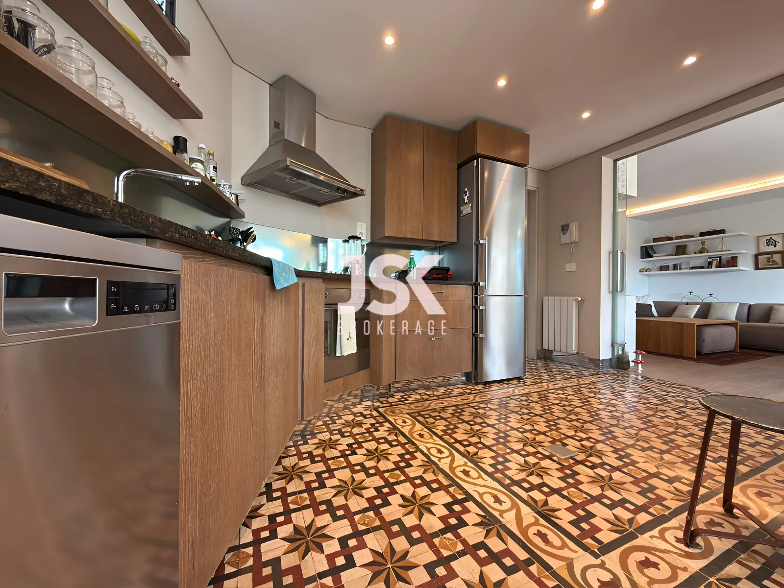 Apartment for Rent in Achrafieh