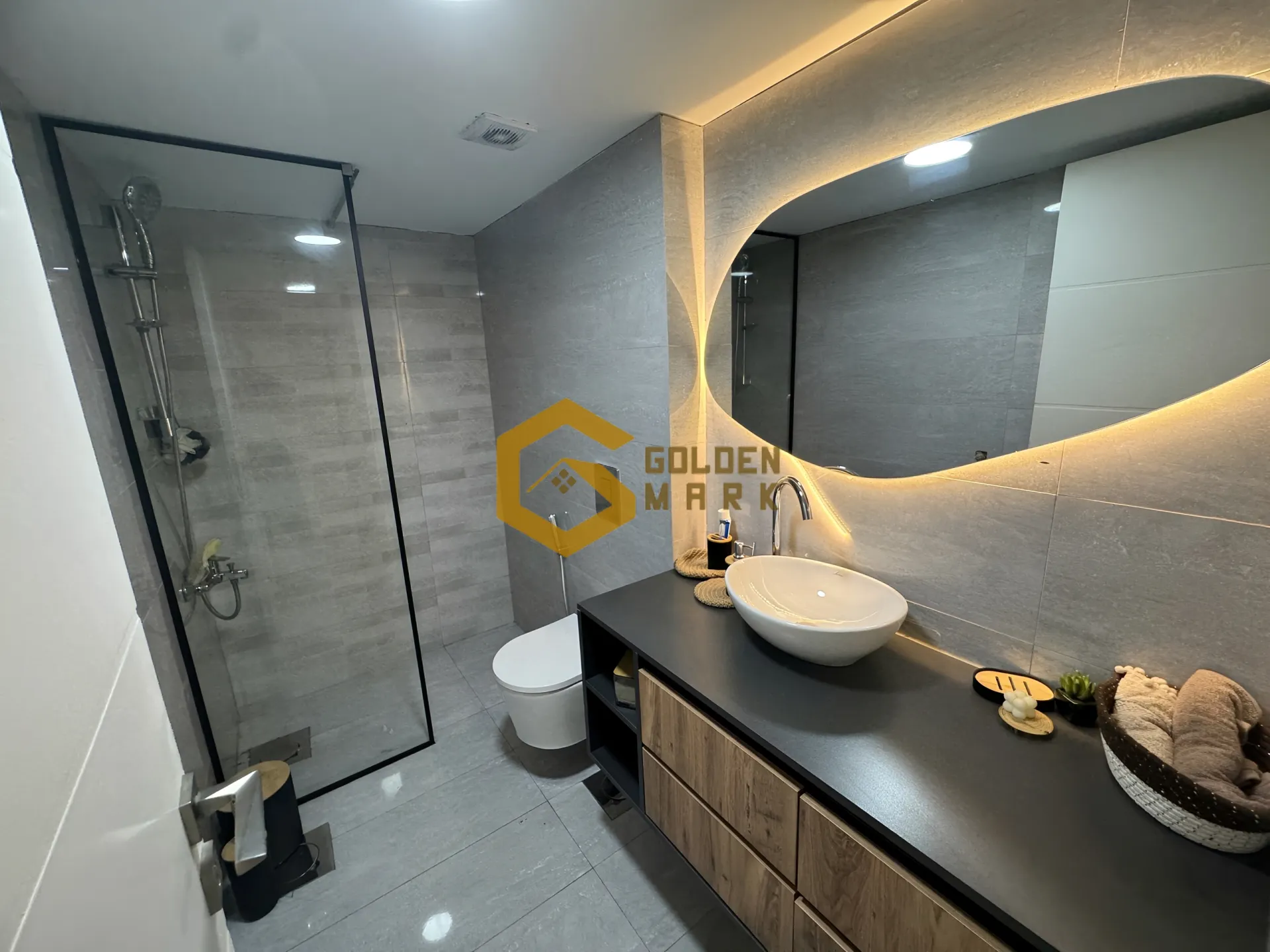 Apartment for Rent in Qennabet Broummana