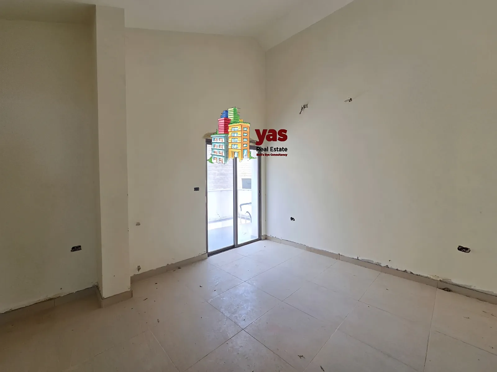 Apartment for Sale in Ballouneh - 2 bed, 2 bath
