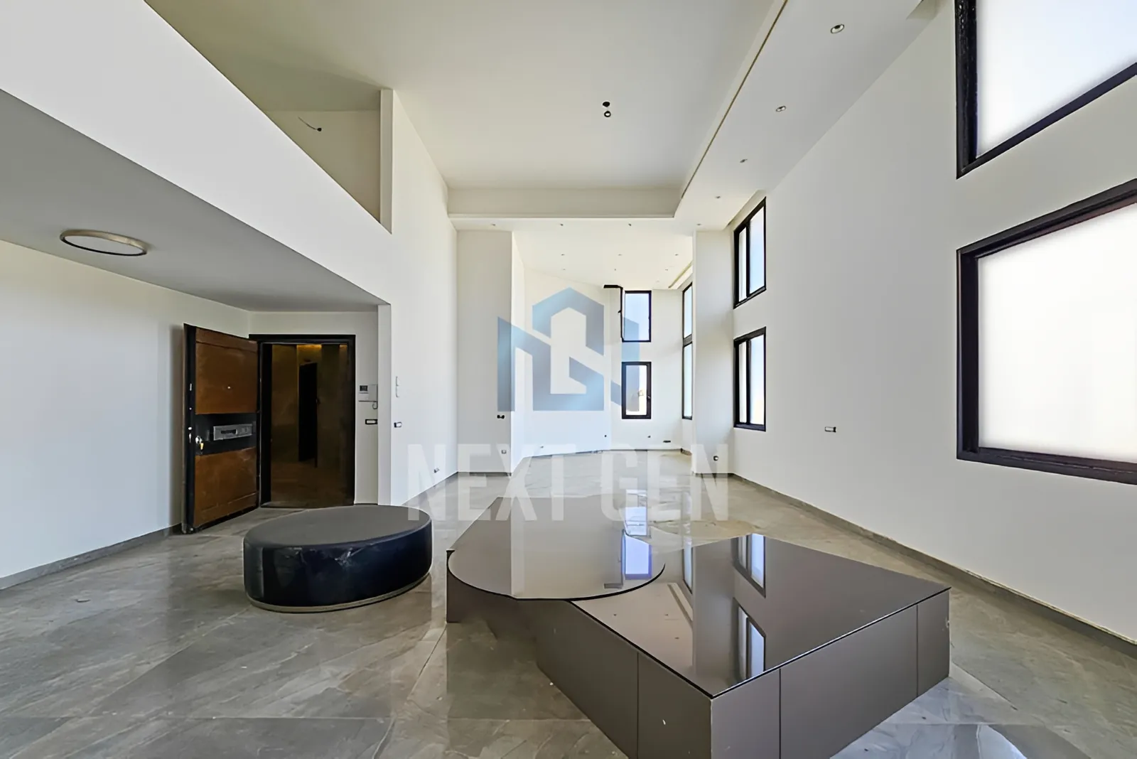 Apartment for Sale in Achrafieh - 3 bed, 4 bath