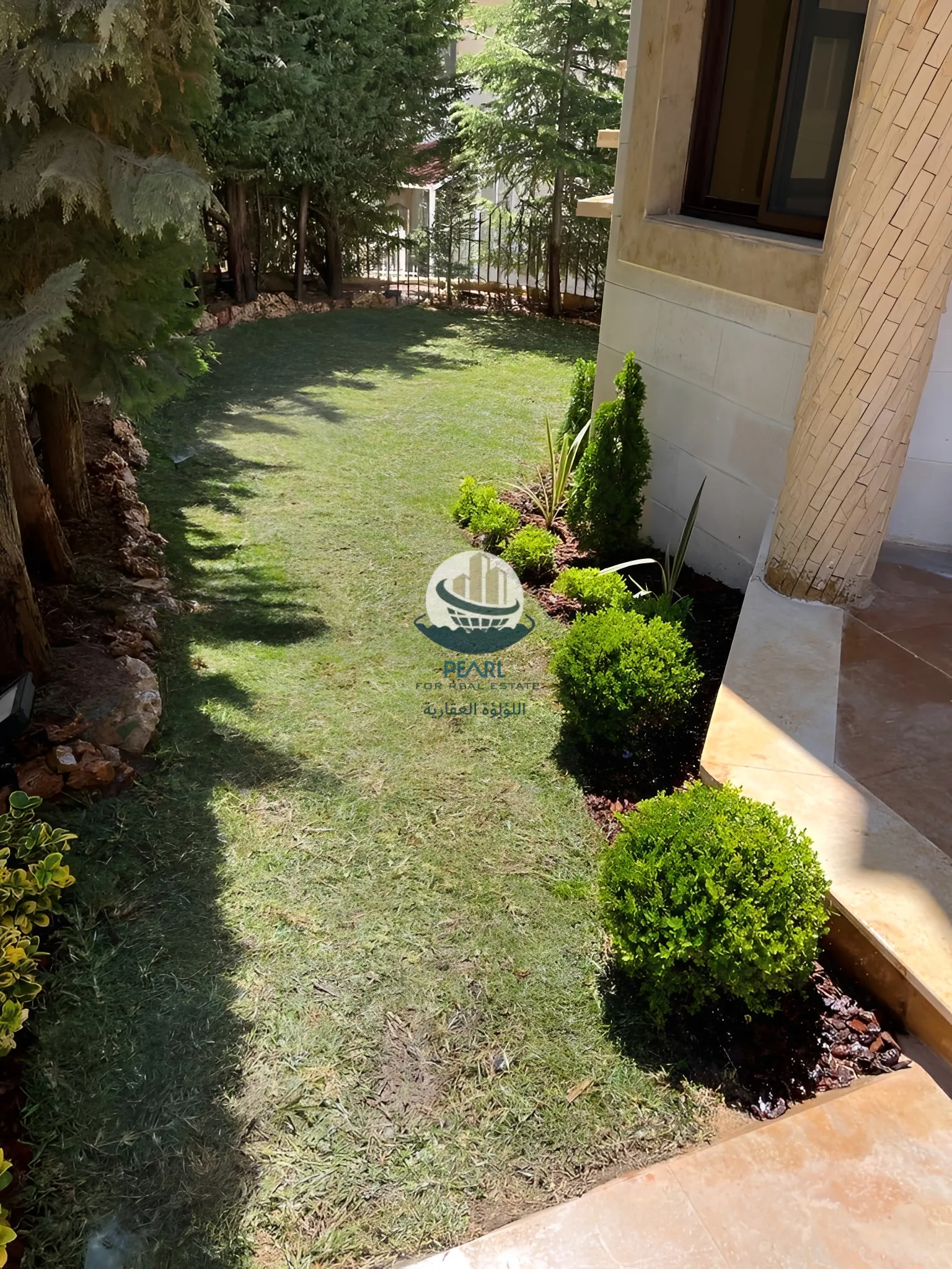 Triplex for sale in Aley
