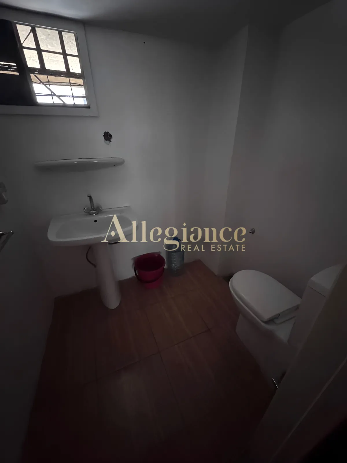 Shop for rent in Zalqa
