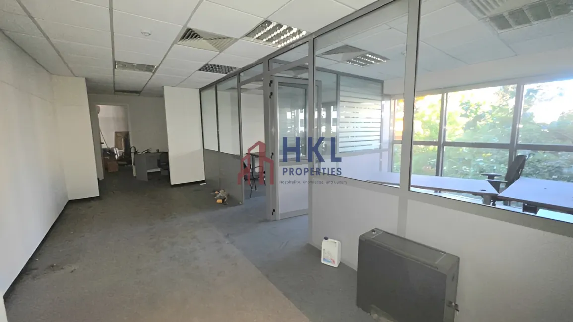 Office for rent in Saifi Village