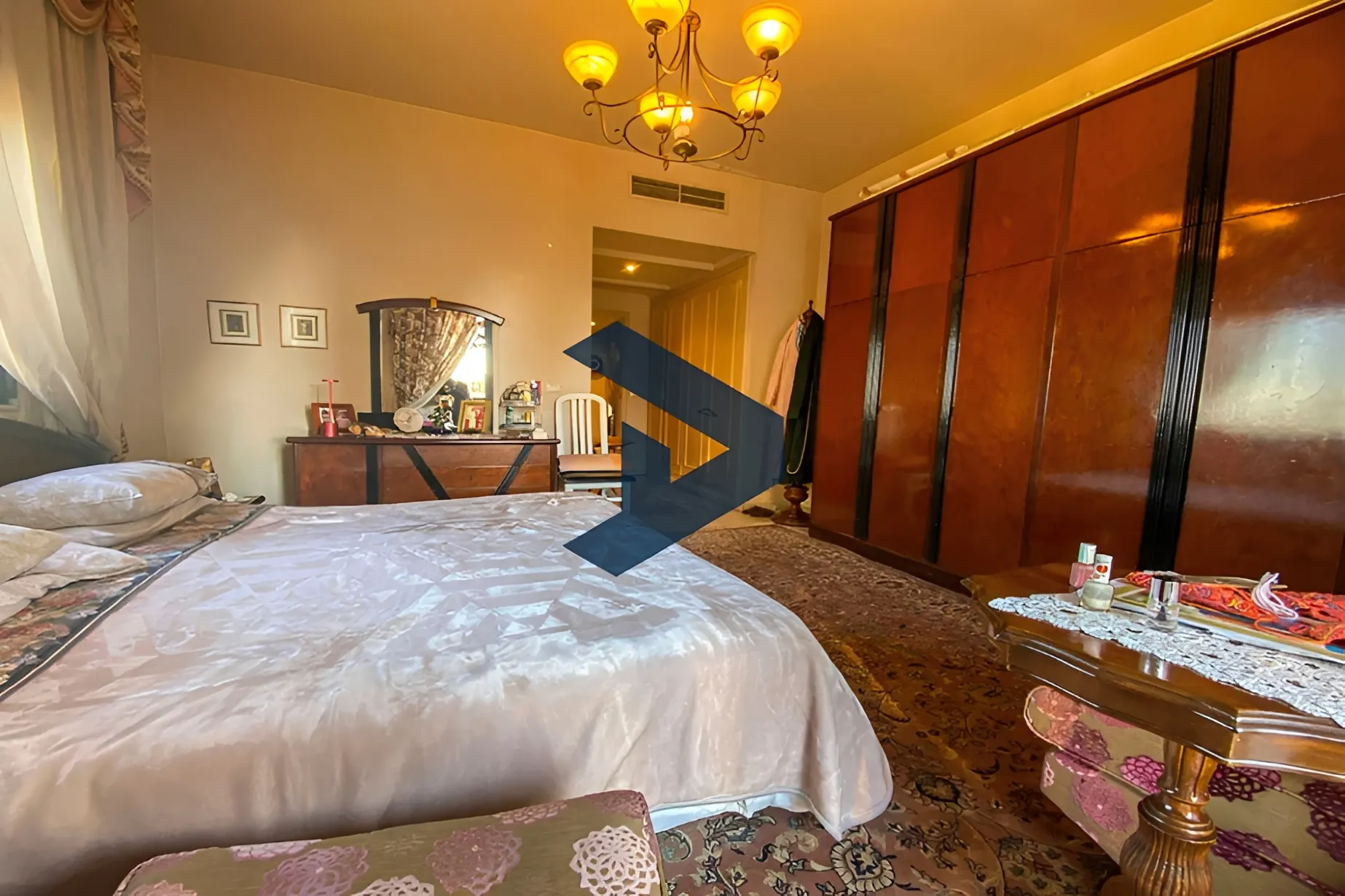 Apartment for sale in Hamra, Beirut, Lebanon