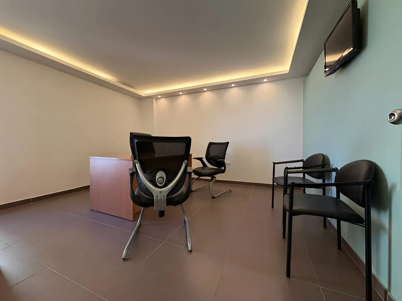 Office for rent in Kaslik