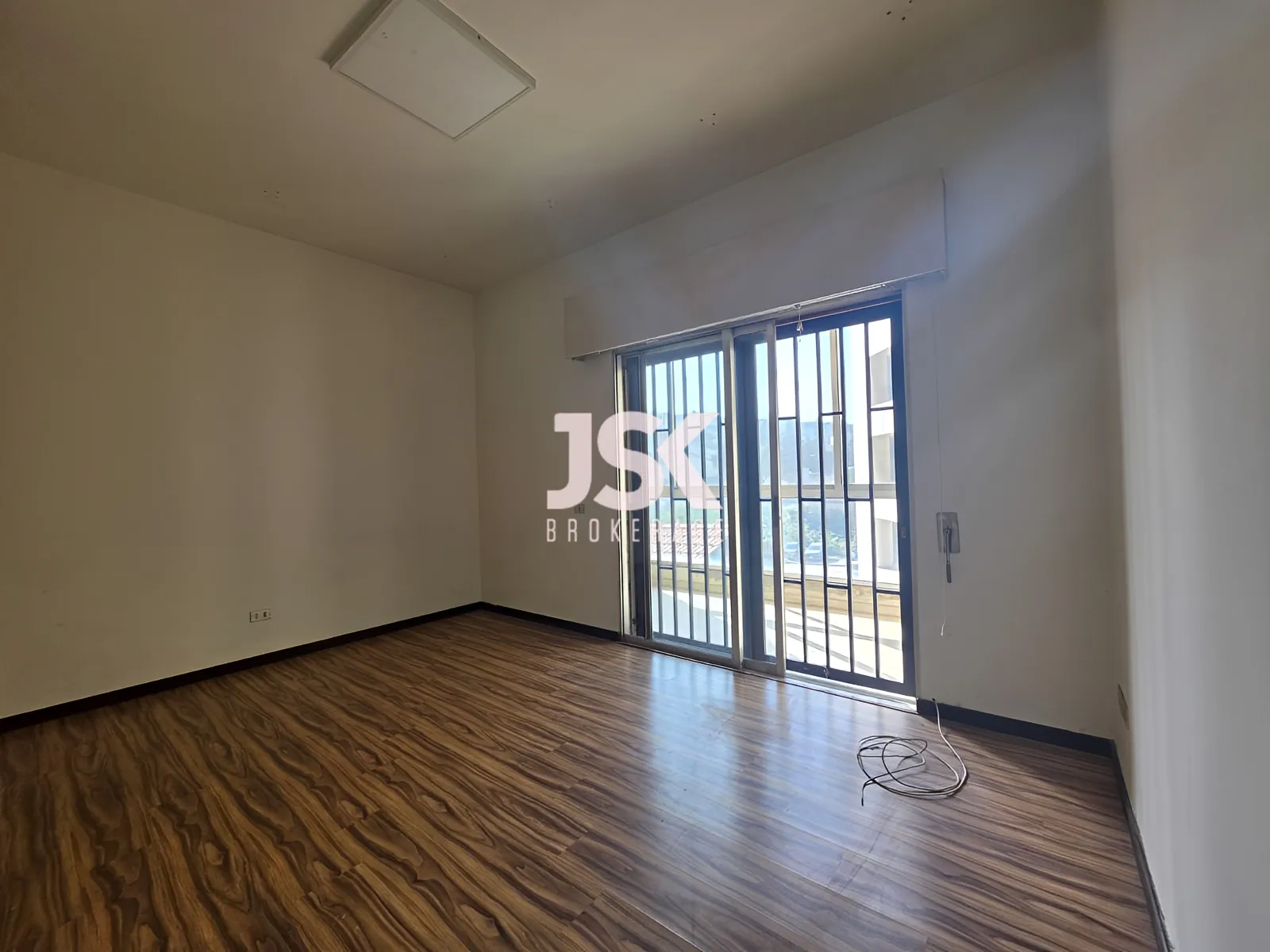 Office for Rent in Hazmieh