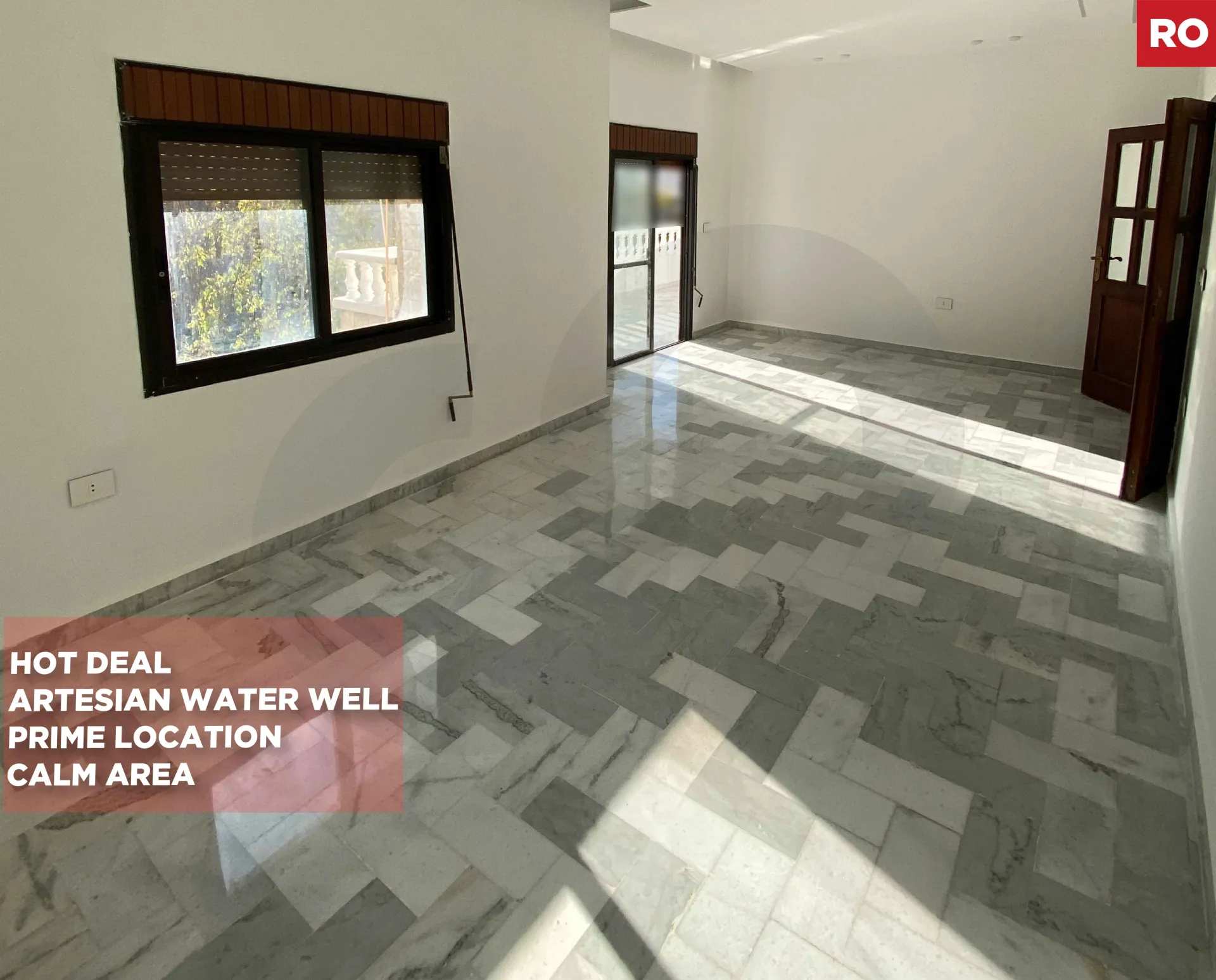 Apartment for Sale in Dawhet Aramoun - 3 bed, 2 bath