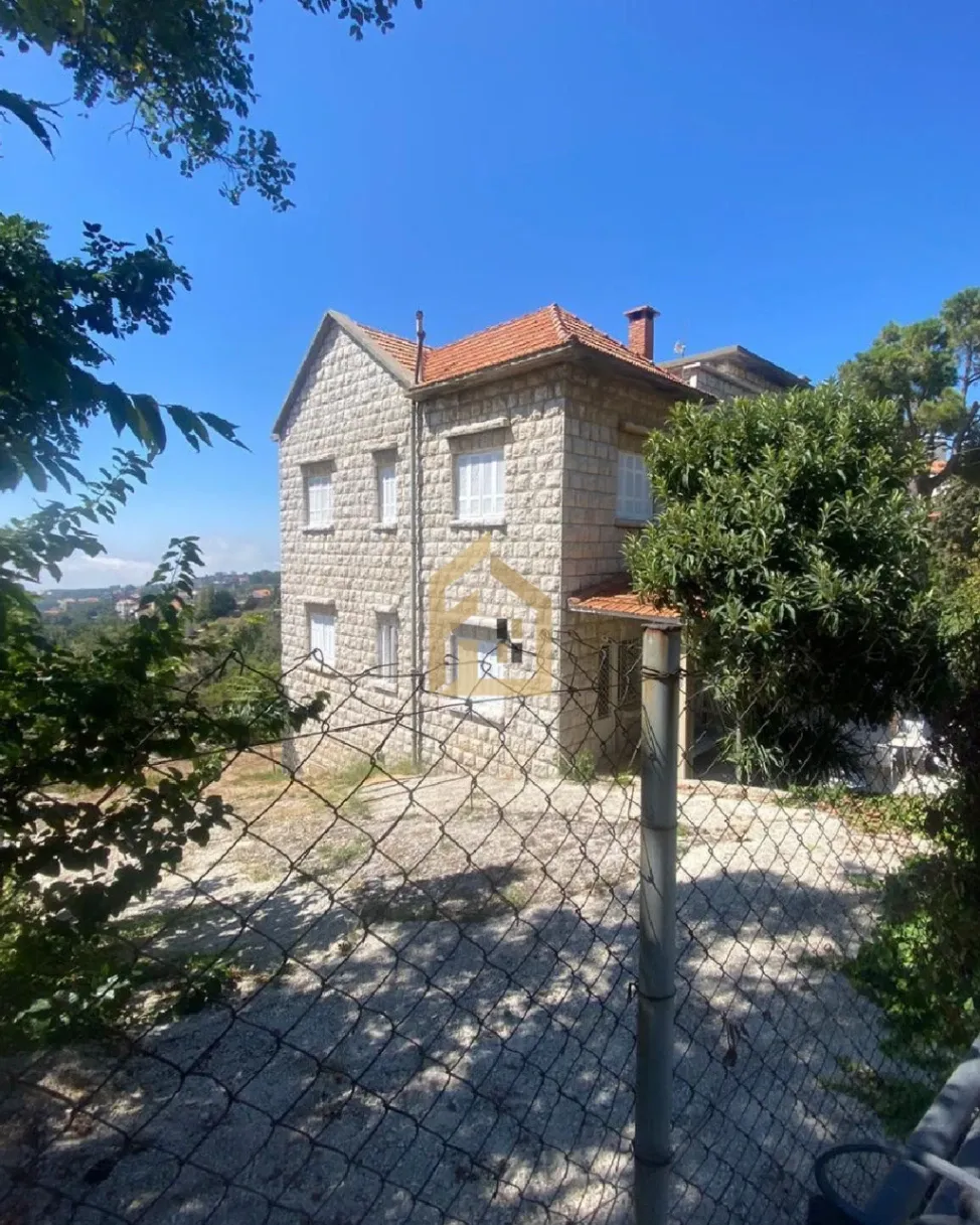 Duplex for sale in Qlayaat, Lebanon - 5 bed, 3 bath