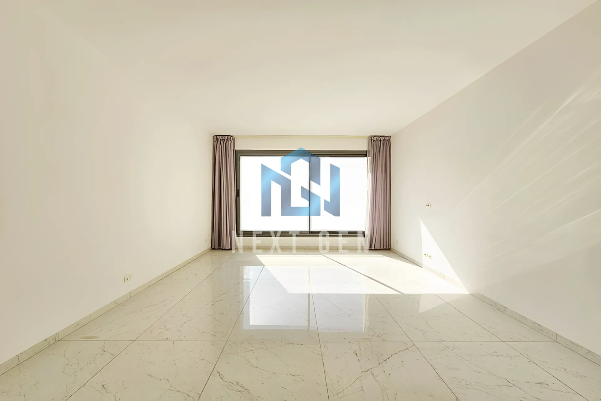 Apartment for sale in Kraytem, Beirut, Lebanon - 3 bed, 4 bath